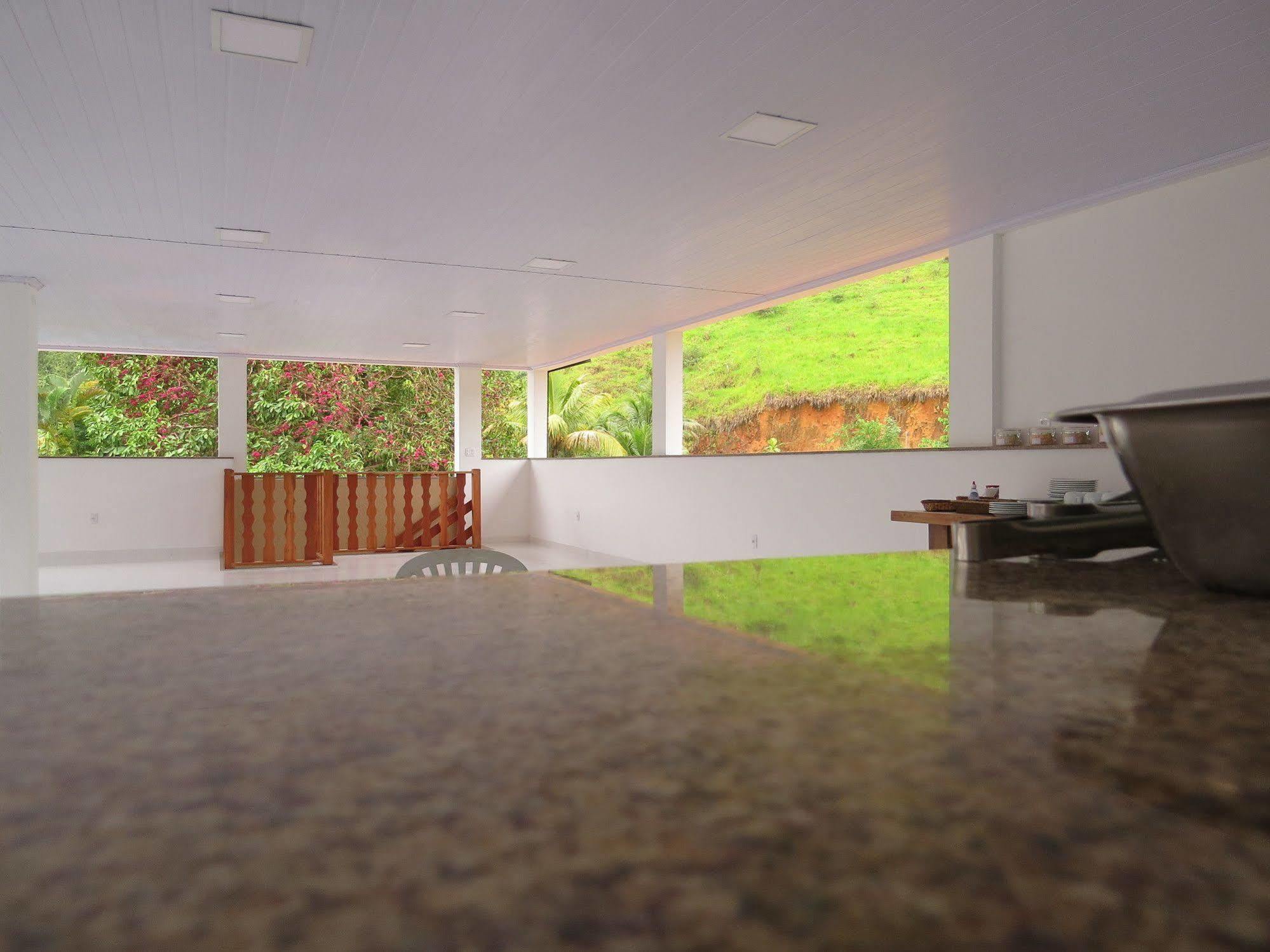 Cantinho Do Sossego Paraty Tem Piscina Com Vista Pra Montanha, Salao De Jogos, Cafe Da Manha, Estacionamento, Gerador De Energia, Proximo As Principais Praias, Ilhas E Cachoeiras 2* Sertao do Taquari