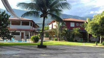 Inn Cantinho Do Sossego Paraty Tem Piscina Com Vista Pra Montanha, Salao De Jogos, Cafe Da Manha, Estacionamento, Gerador De Energia, Proximo As Principais Praias, Ilhas E Cachoeiras 2*